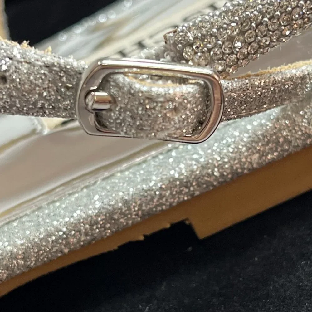 Badgley Mischka Crystal Strappy Flat Sandals Silver 10M
